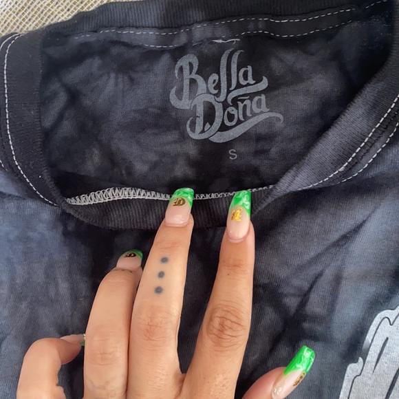 Bella Dona tee - Picture 2 of 4